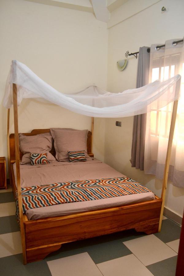 Porto-Novo Logement Lumineux Et Calme Apartment Ngoại thất bức ảnh